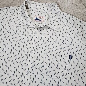 Huk Fishing Shirt Mens XL Beige Short Sleeve Button-Up Lure Graphic Pockets